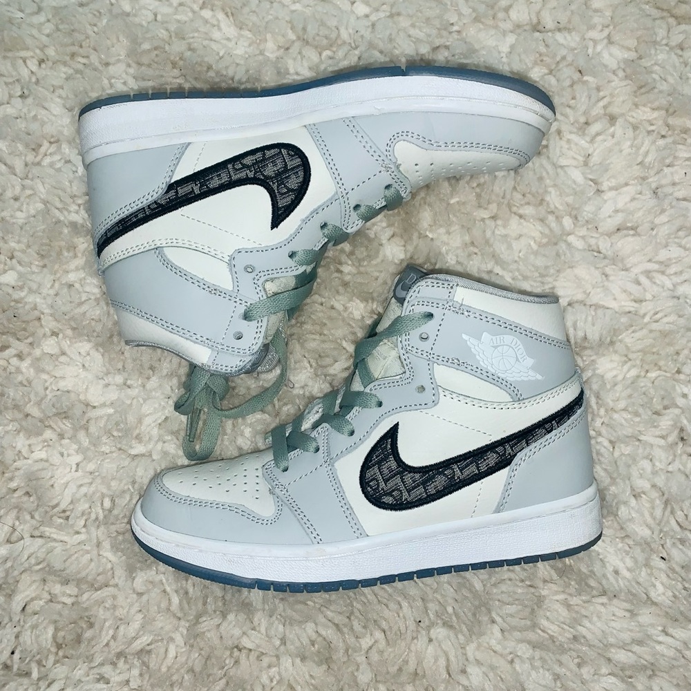 Nike Air Jordan 1 x Dior